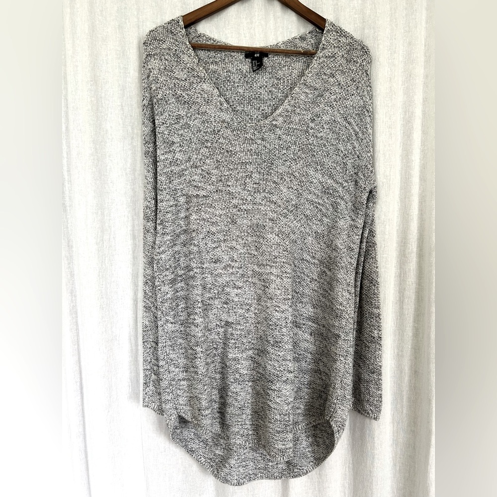 H&M sweater. Size M.